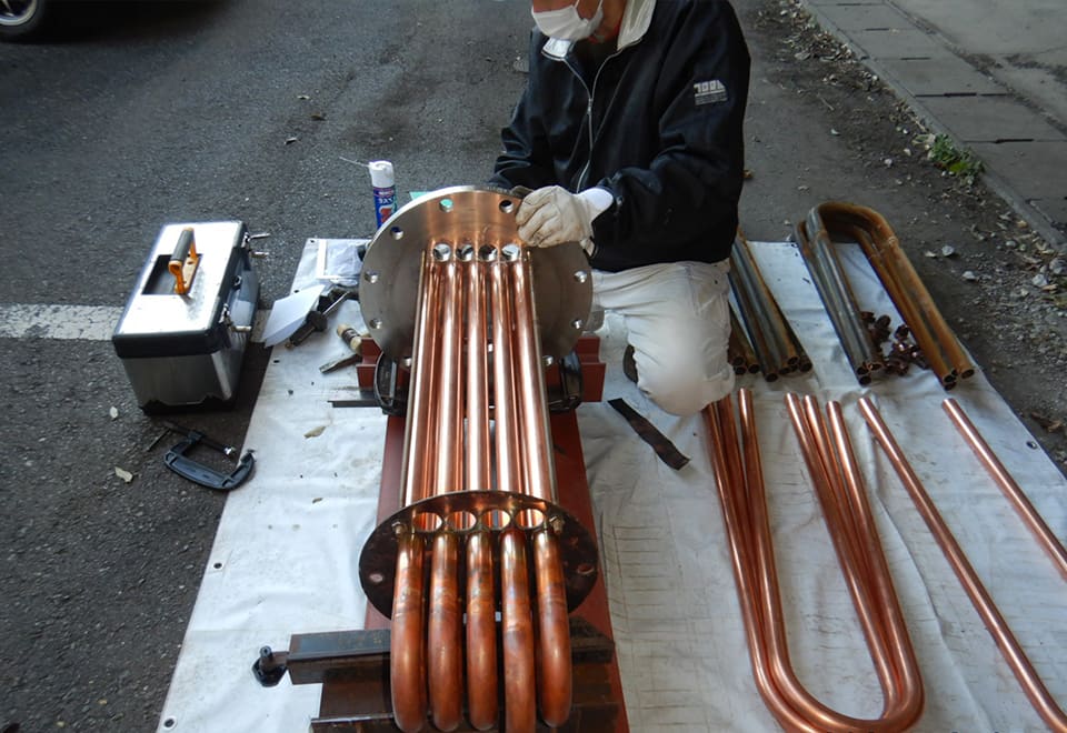 熱交換器のチューブ交換